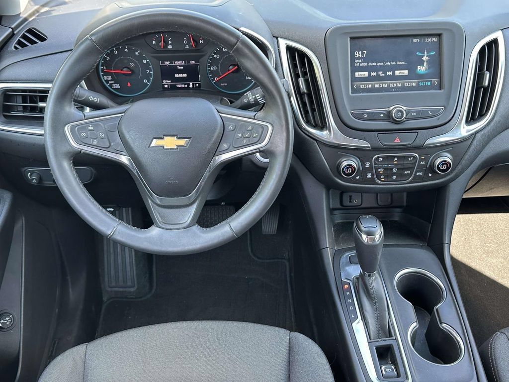 Used 2018 Chevrolet Equinox LT FWD image 10