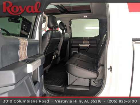 Used 2017 Ford F250 Lariat w/ Chrome Package image 14