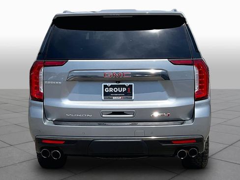 Used 2023 GMC Yukon AT4 w/ AT4 Premium Plus Package AWD/4WD image 5