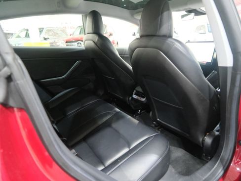 Used 2019 Tesla Model 3 Long Range image 22