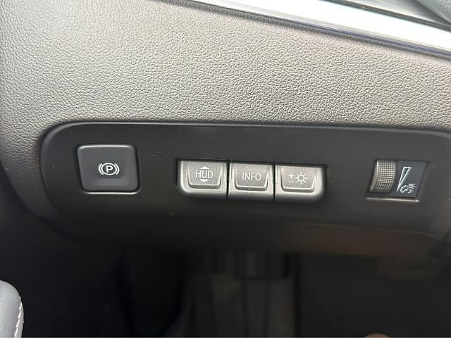Used 2023 Buick Enclave Premium w/ Experience Buick Package AWD/4WD image 33