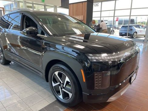 New 2026 Hyundai Ioniq 9 SE image 6