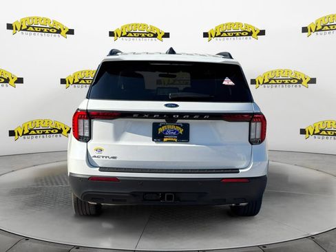 New 2026 Ford Explorer Active RWD image 4