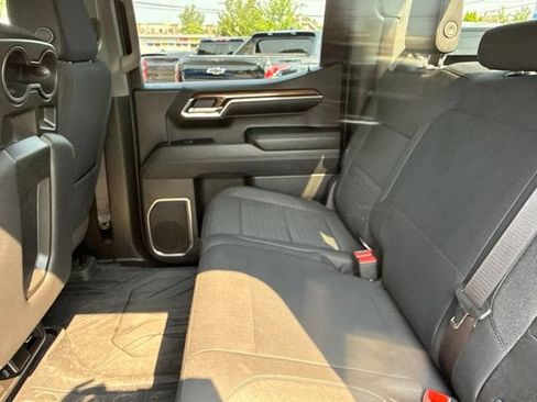 Used 2023 Chevrolet Silverado 1500 LT w/ Protection Package AWD/4WD image 15