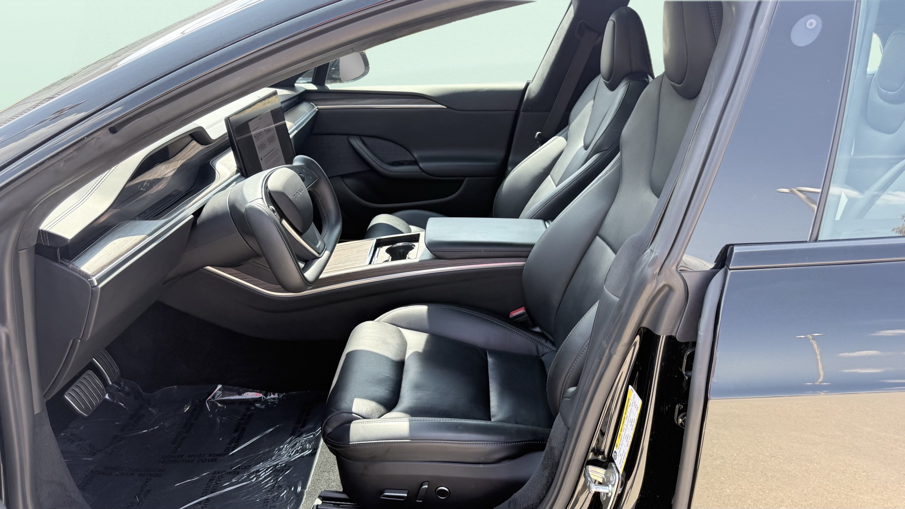 Used 2023 Tesla Model S AWD/4WD image 20