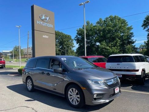 Used 2020 Honda Odyssey LX image 2
