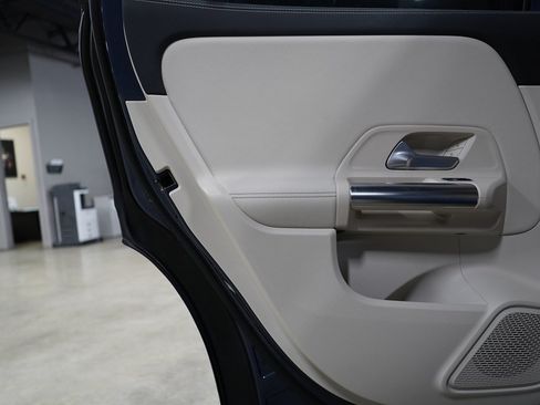 Used 2023 Mercedes-Benz GLA 250 image 13