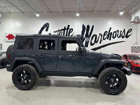 Used 2016 Jeep Wrangler Unlimited Sport image 10