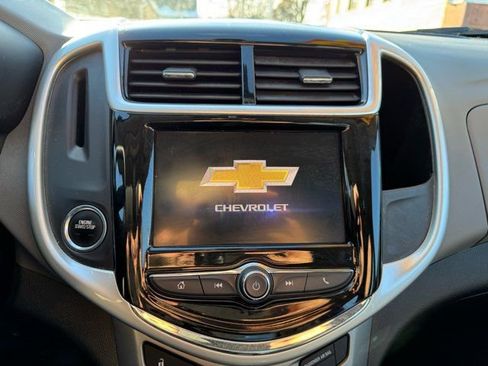 Used 2020 Chevrolet Sonic Premier image 15