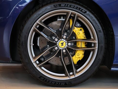 Certified 2017 Ferrari 488 Spider RWD image 32