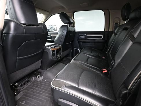 Used 2022 RAM 3500 Laramie AWD/4WD image 38