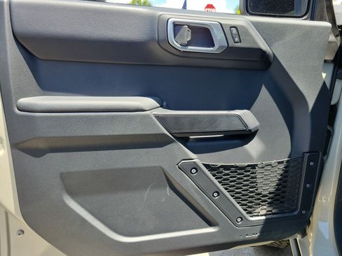 New 2026 Ford Bronco Badlands AWD/4WD image 12