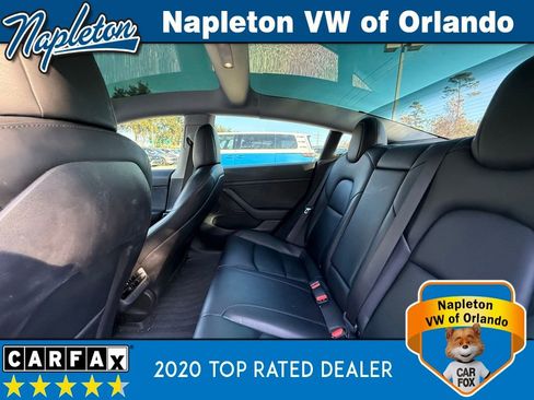 Used 2021 Tesla Model 3 Standard Range image 14