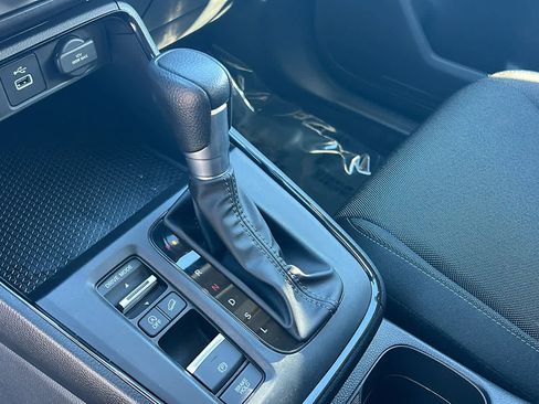 Used 2024 Honda CR-V LX image 13