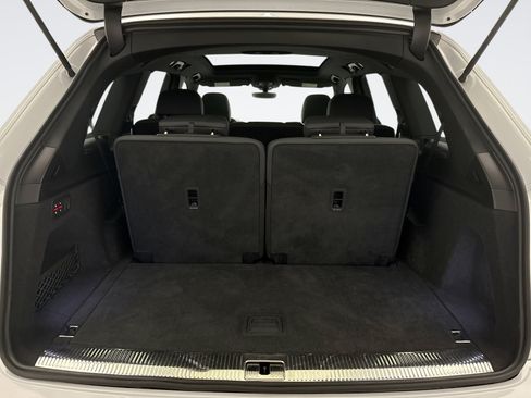 Used 2025 Audi Q7 3.0T Premium Plus AWD/4WD image 24