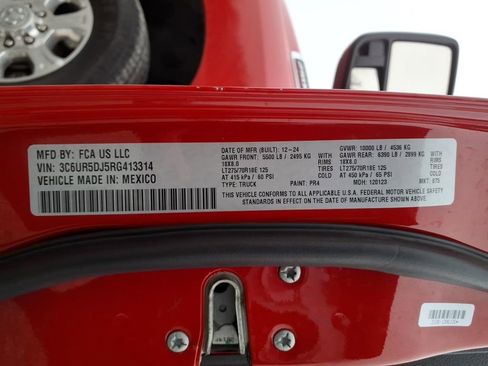 Used 2024 RAM 2500 Big Horn w/ Bed Utility Group image 16