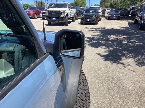 New 2025 Ford Bronco Outer Banks w/ Sasquatch Package AWD/4WD image 26