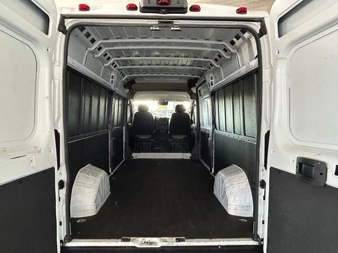 Used 2023 RAM ProMaster 2500 image 16