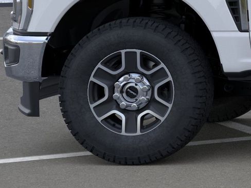 New 2026 Ford F250 Lariat image 19