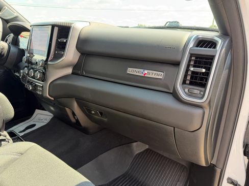 Used 2025 RAM 1500 Lone Star AWD/4WD image 32