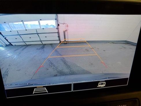 Used 2021 Chevrolet Blazer LT image 21