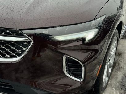 Used 2022 Buick Envision Avenir w/ Technology Package II