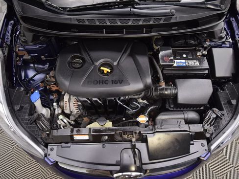Used 2012 Hyundai Elantra GLS w/ Preferred Pkg 3 FWD image 21