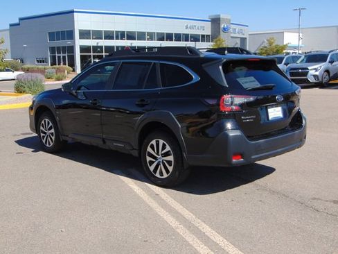 Certified 2023 Subaru Outback Premium AWD/4WD image 6