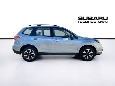 Used 2018 Subaru Forester 2.5i w/ Alloy Wheel Package image 8