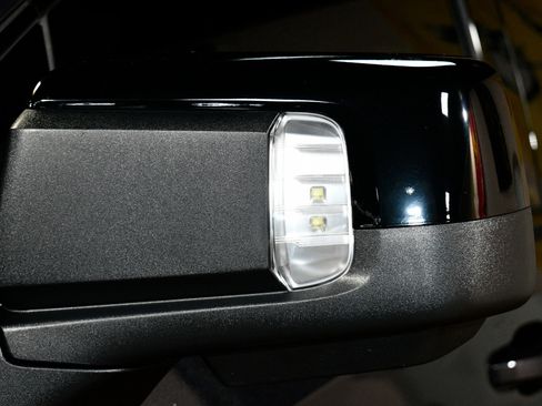 Used 2025 GMC Sierra 1500 AT4 w/ AT4 Premium Package image 62