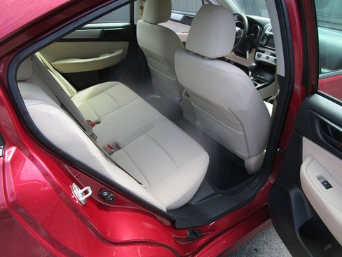 Used 2018 Subaru Legacy 2.5i w/ Cargo Package image 10