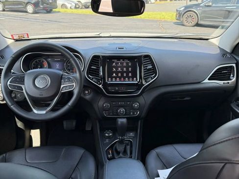 Used 2019 Jeep Cherokee Limited AWD/4WD image 33