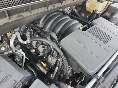 Used 2019 Chevrolet Silverado 1500 LT w/ All-Star Edition AWD/4WD image 20