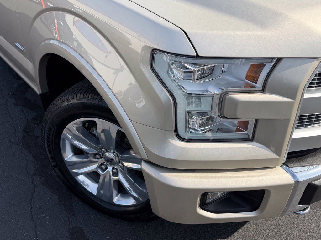 Used 2017 Ford F150 Platinum w/ Equipment Group 701A Luxury AWD/4WD image 2