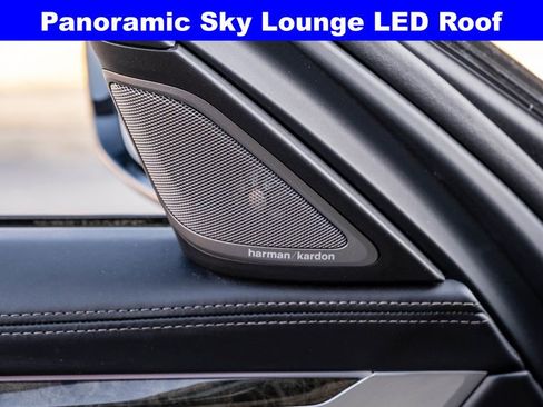 Used 2020 BMW 750i xDrive w/ Executive Package image 13