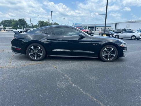 Used 2022 Ford Mustang GT RWD image 5