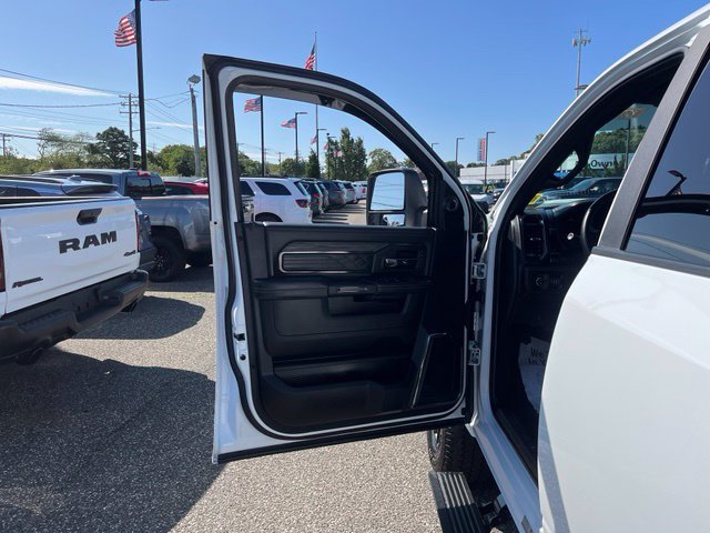 Used 2025 RAM 2500 Limited AWD/4WD image 15