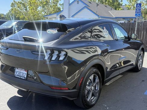 Used 2022 Ford Mustang Mach-E Select RWD image 6