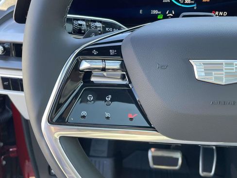 New 2026 Cadillac Vistiq Sport w/ LPO, Floor Liner Package image 23