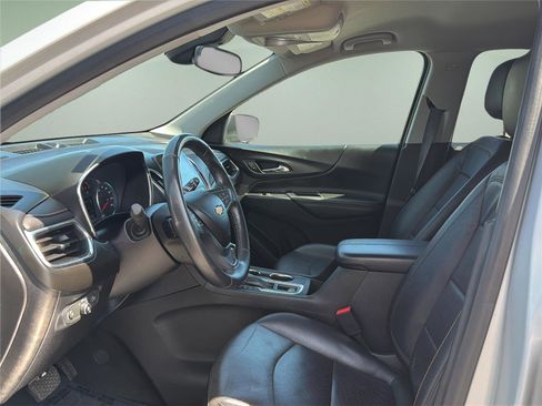 Used 2018 Chevrolet Equinox Premier AWD/4WD image 27