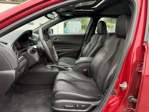 Used 2019 Acura ILX FWD image 9