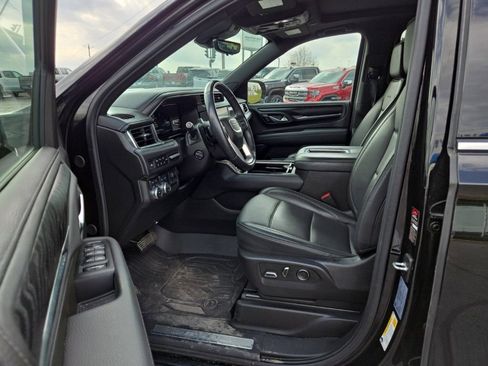 Certified 2024 GMC Yukon XL Denali w/ Advanced Technology Package AWD/4WD image 10