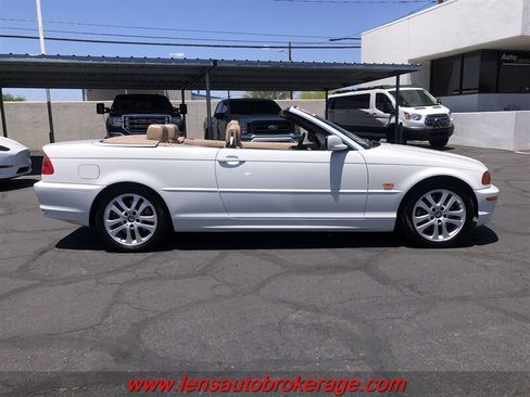 Used 2003 BMW 330Ci Convertible RWD image 2