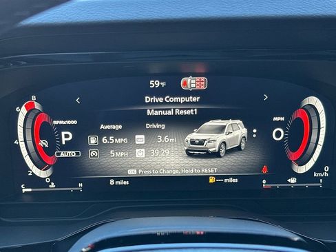 New 2026 Nissan Pathfinder SL image 23