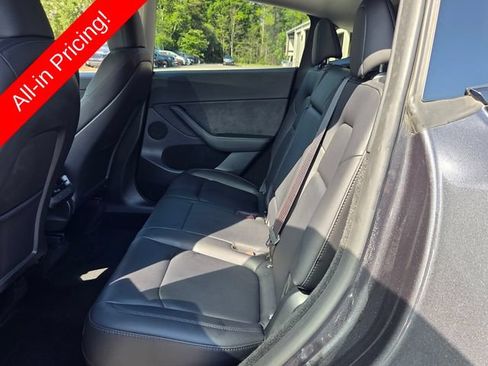 Used 2024 Tesla Model Y Long Range RWD image 10