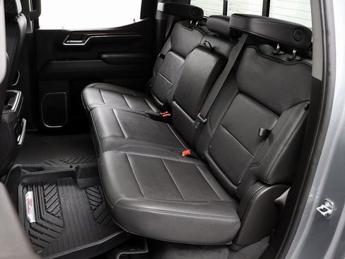 Used 2024 Chevrolet Silverado 1500 LT Trail Boss w/ LT Trail Boss Premium Package image 12