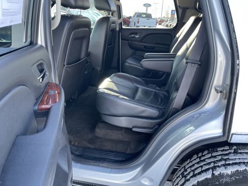 Used 2010 Chevrolet Tahoe LT image 28