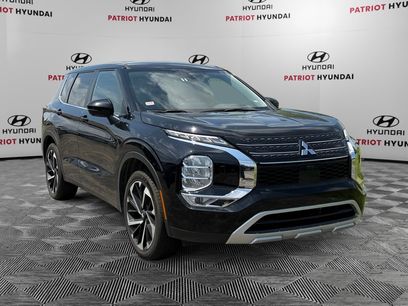 Used 2024 Mitsubishi Outlander SE