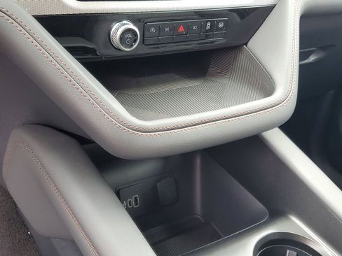 New 2026 Ford Explorer Active image 21