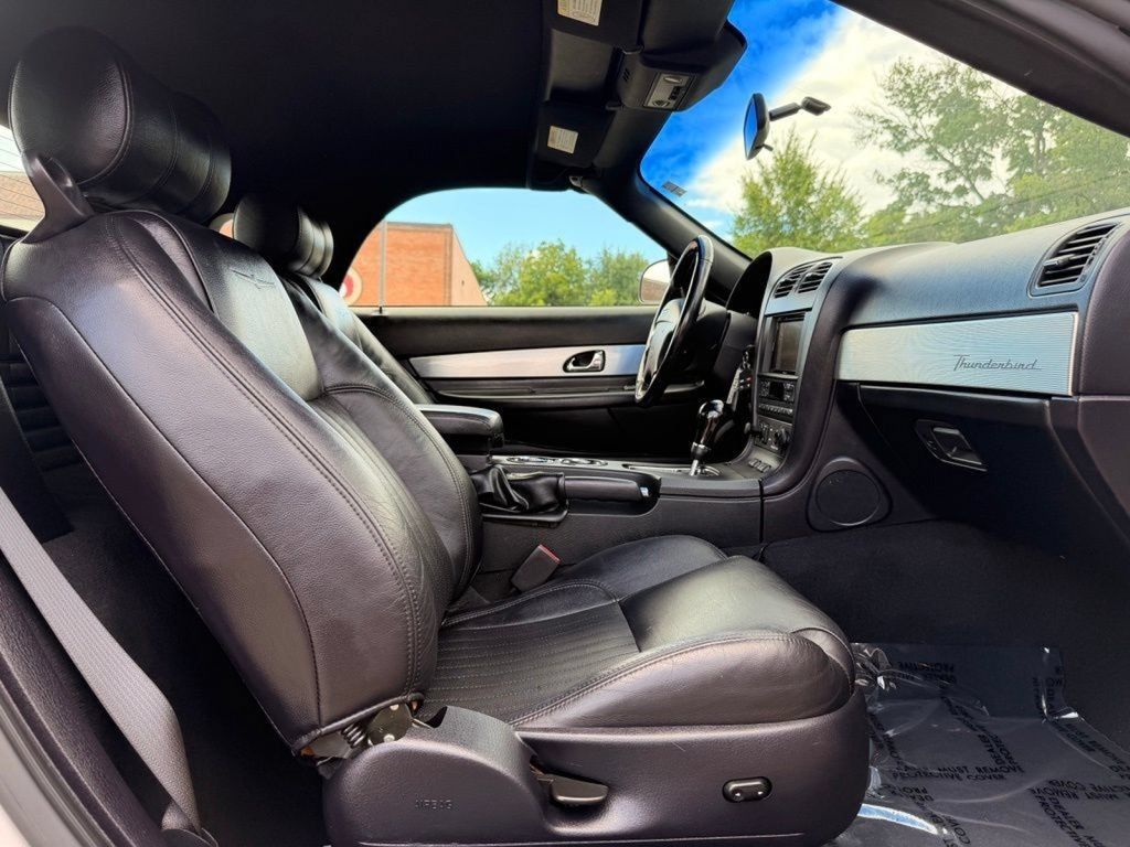 Used 2004 Ford Thunderbird RWD image 27